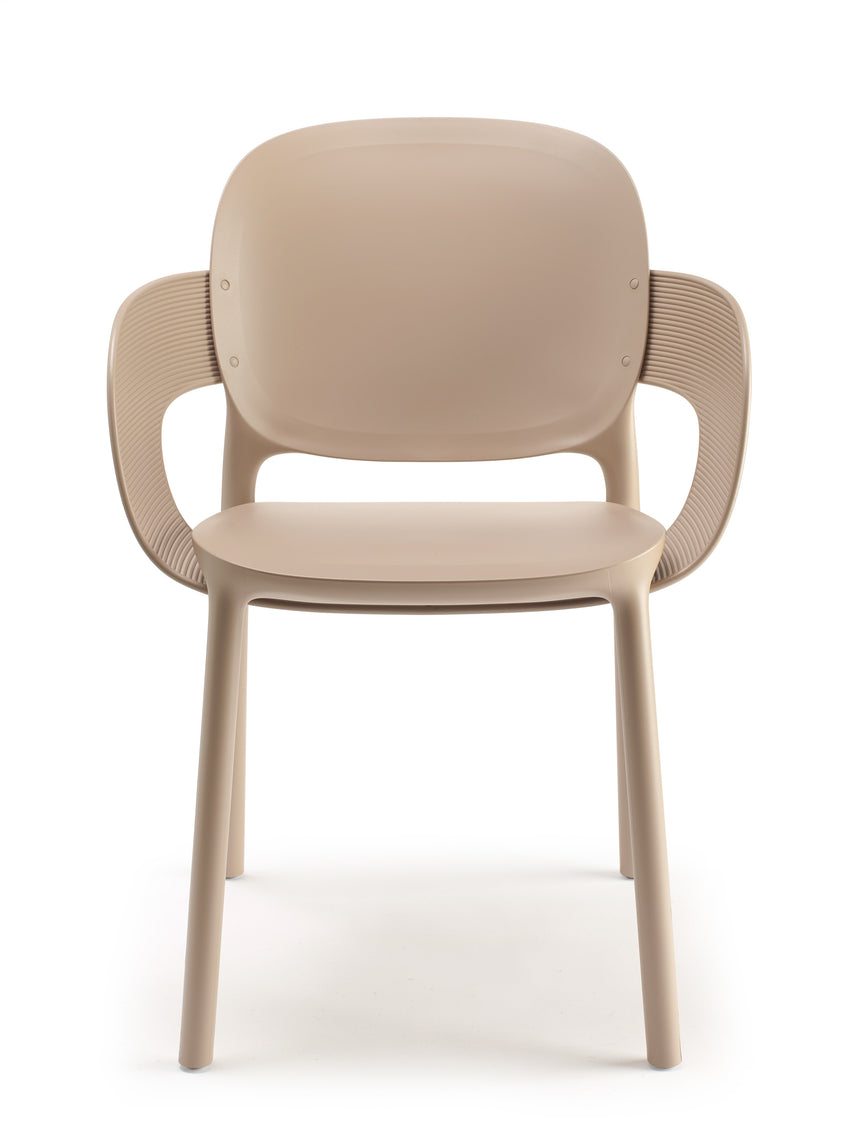 Silla de exterior Hug II. - en diferentes colores