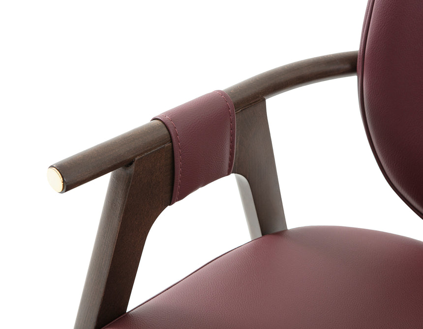 Brown éttermi szék, választható kárpitozással, pácolással