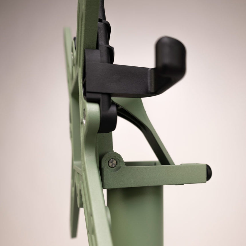 Pata de mesa KJ Yuna, disponible en una variedad de colores.