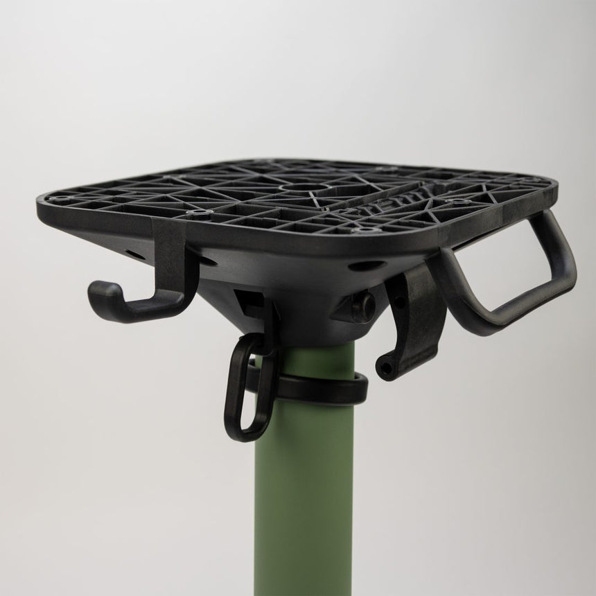 Asztalláb KJ Livia, különböző színbenekben