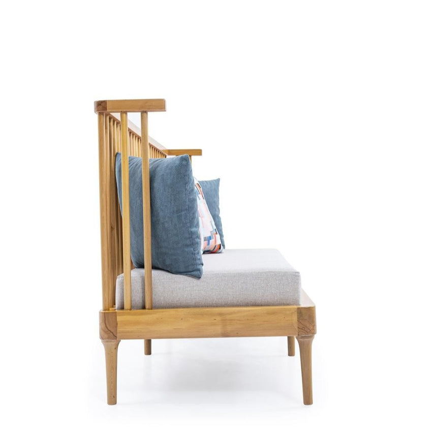 Banco de restaurante tipo jaula en una selección de colores