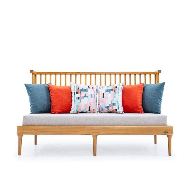 Banco de restaurante tipo jaula en una selección de colores