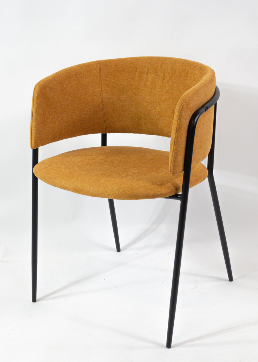 Silla de comedor Petra con tela de fácil limpieza - ¡Edición limitada!