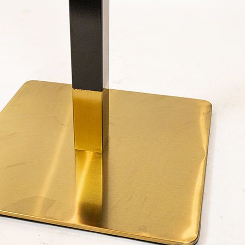 Pata de mesa de bar KJ Dados I.