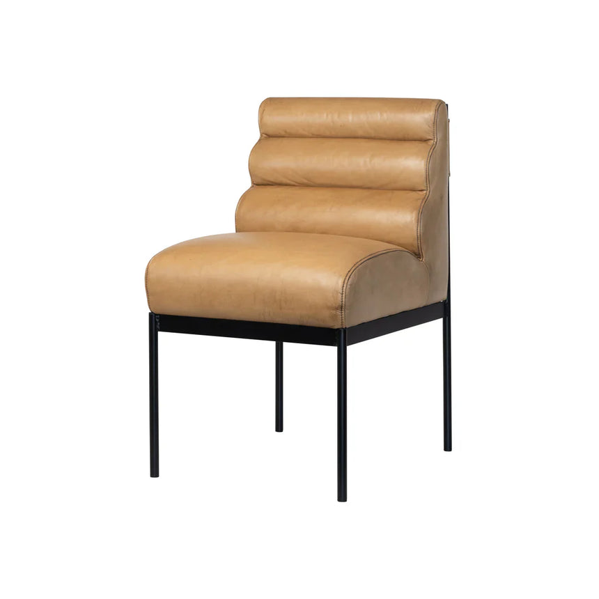 Silla Luna, disponible en varios colores.