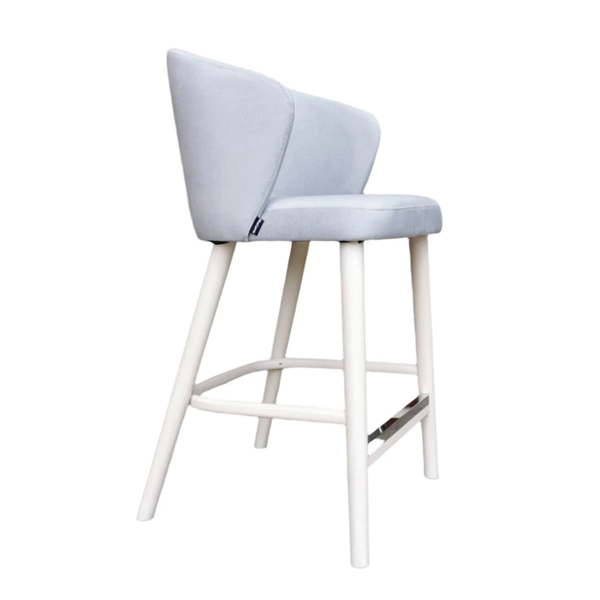 Taburete de bar para restaurante SIGMA I: diseño limpio con comodidad profesional