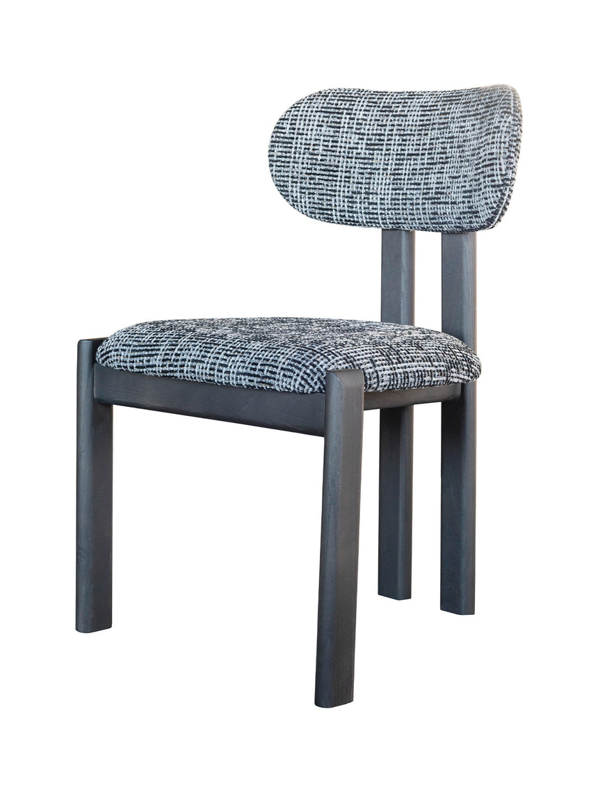 Silla Mira, disponible en varios colores.