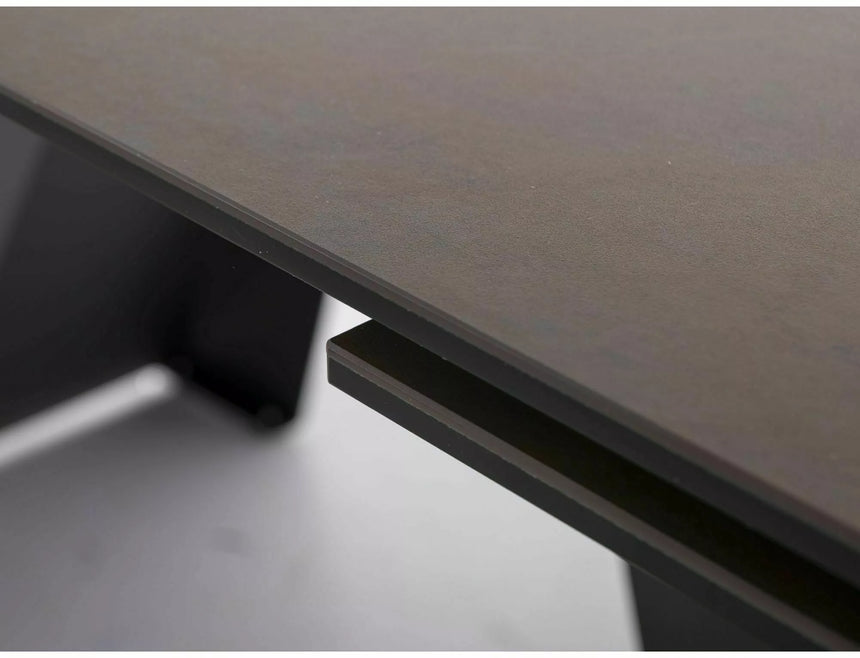 Salvadore Kerámia Ossido Bruno étkezőasztal