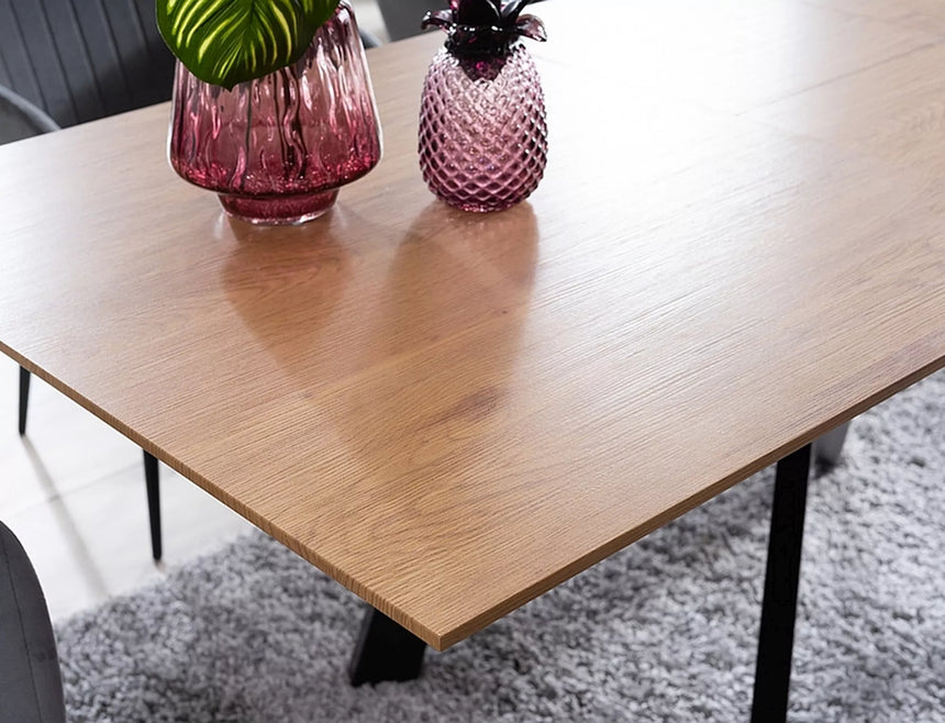 Mesa de comedor Capitol Table