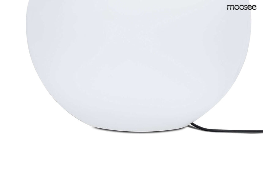 Lámpara de mesa Uomo 35 negra