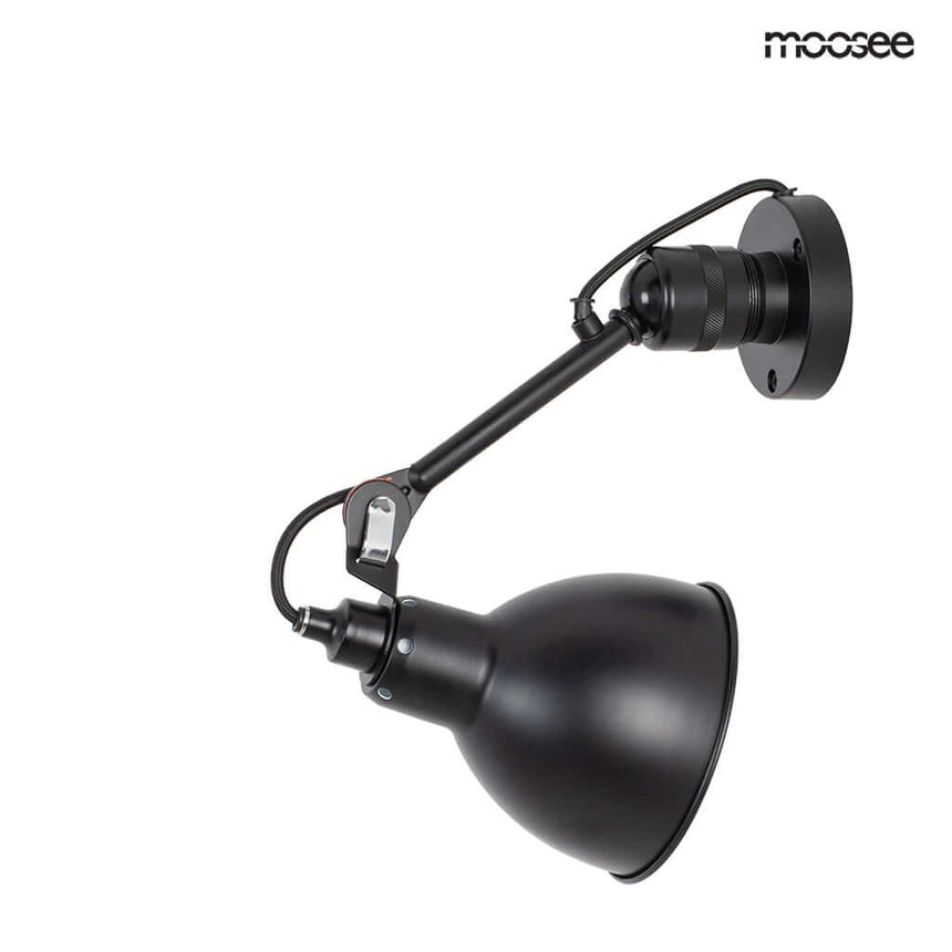 29. Frank fali lámpa fekete