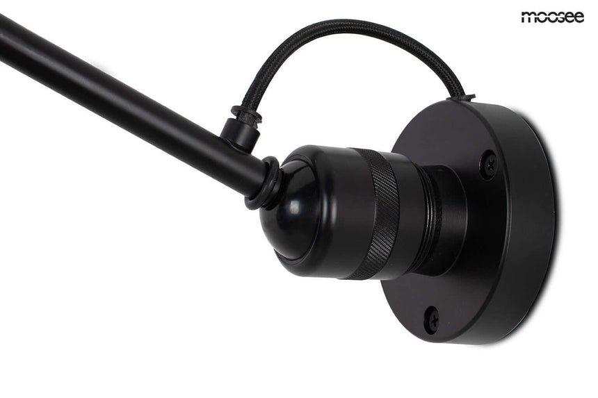 29. Frank fali lámpa fekete