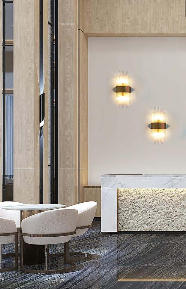 8. Lámpara de pared Portofino dorada