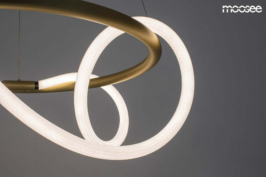 77. Lámpara colgante Serpiente 60 oro