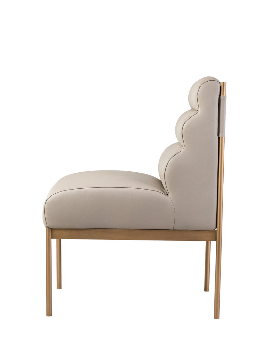 Silla Luna, disponible en varios colores.