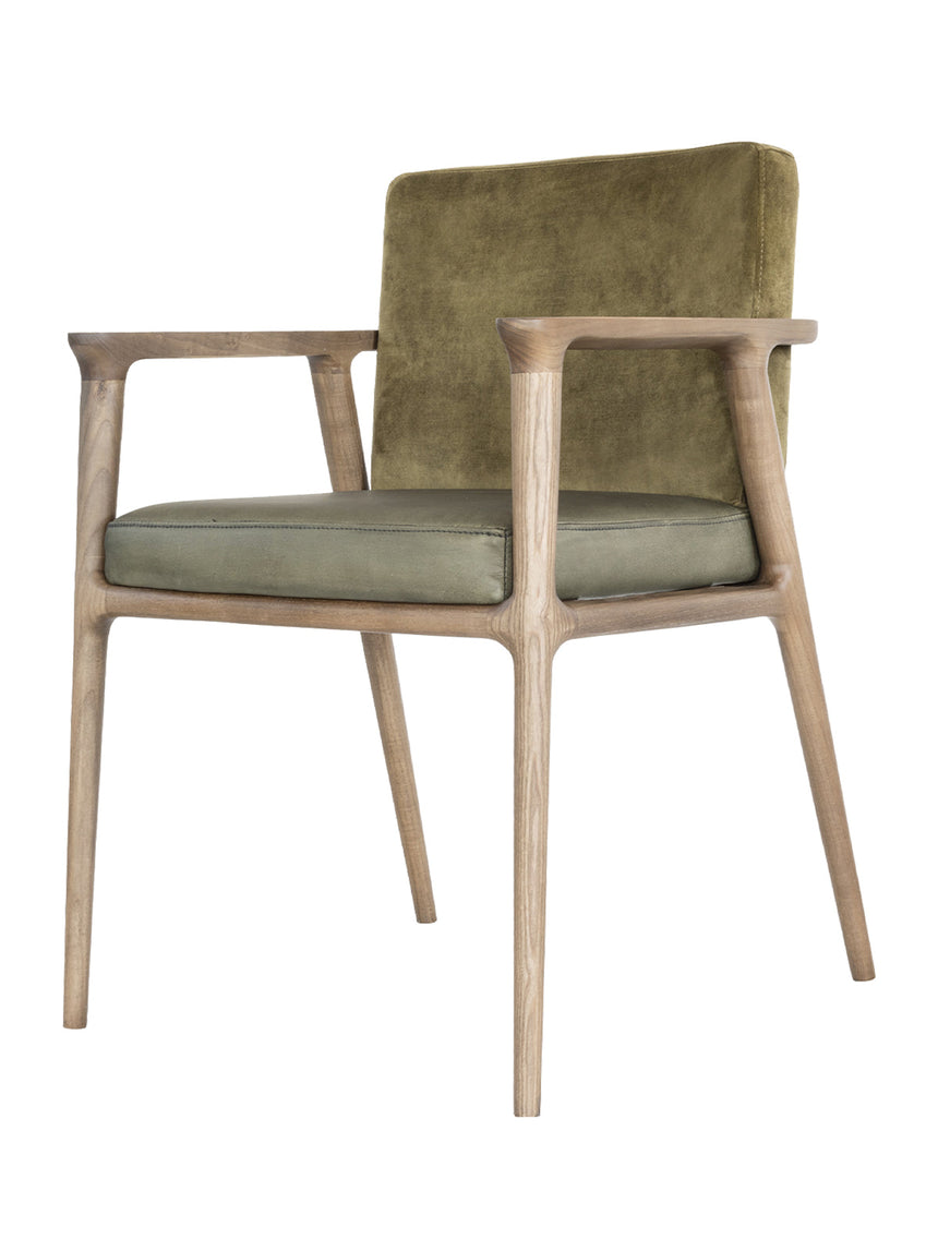 Silla Lena, disponible en varios colores.