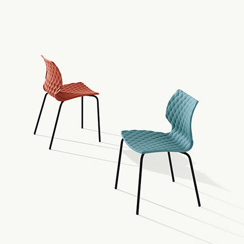 Uni 550 – silla profesional HoReCa, disponible en varios colores