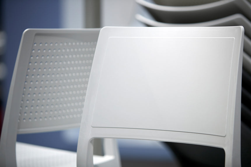 Silla de exterior Kate I. - en diferentes colores