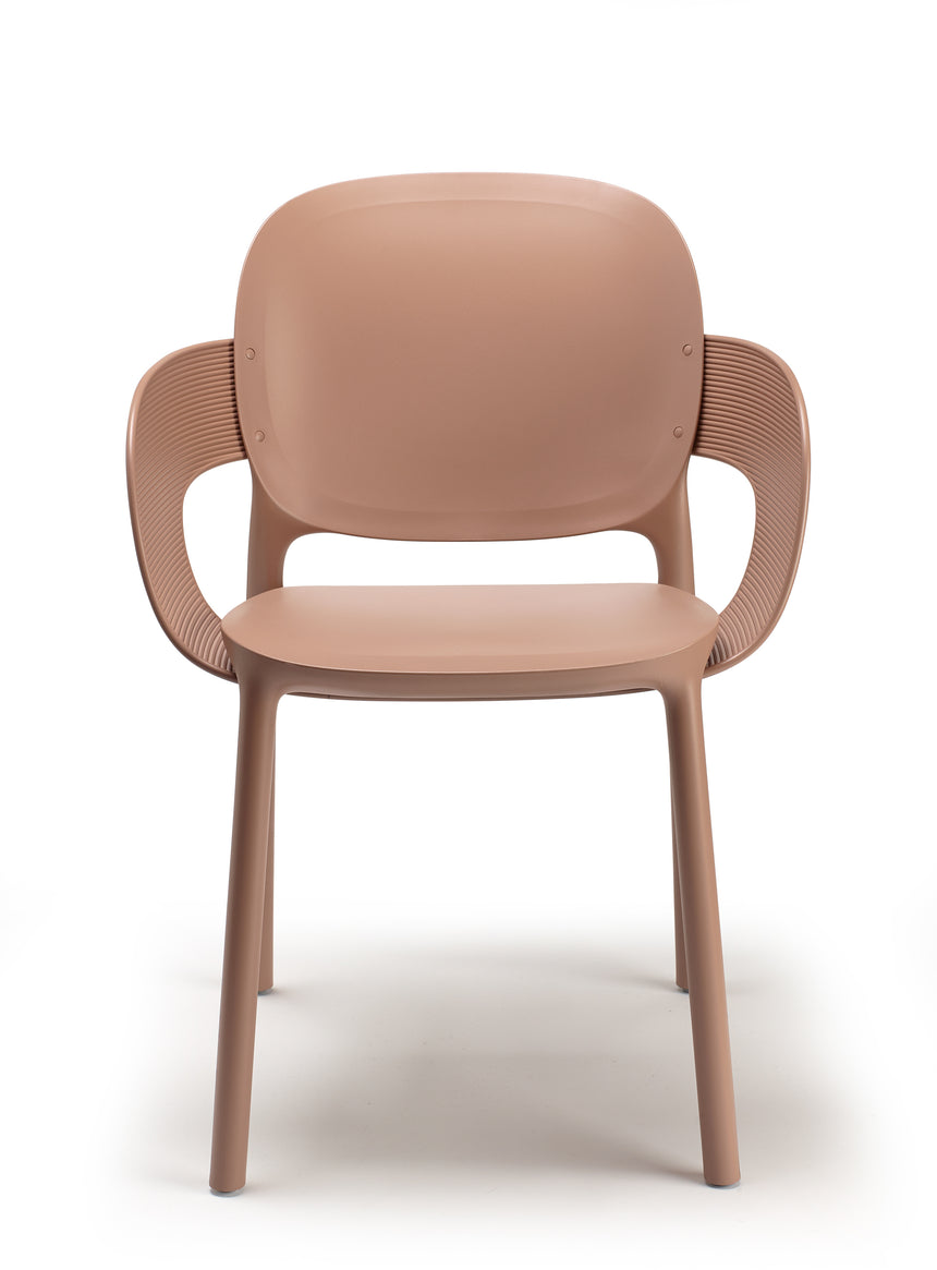 Silla de exterior Hug II. - en diferentes colores