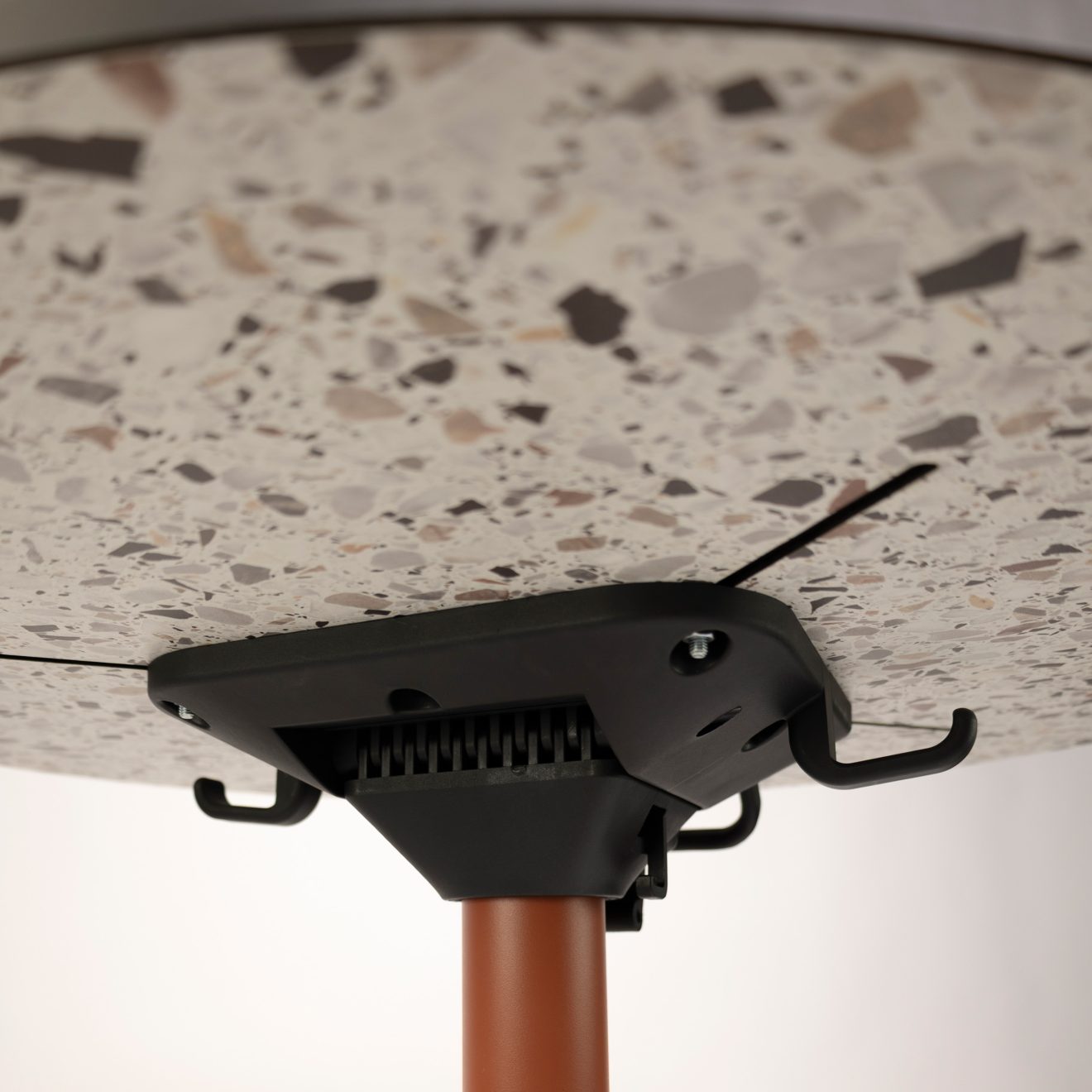 Pata de mesa KJ Livia, en diferentes colores