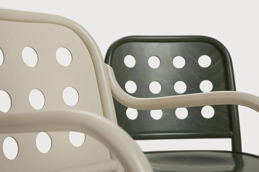 Paged B-6010 éttermi szék