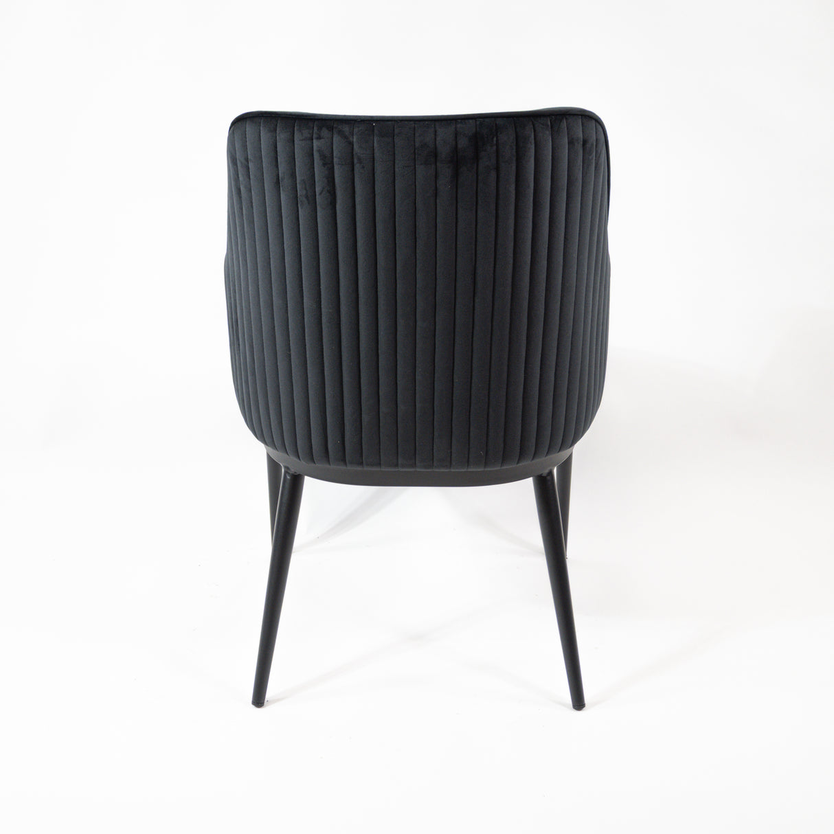 Silla de comedor premium KL Nolan en negro, edición limitada