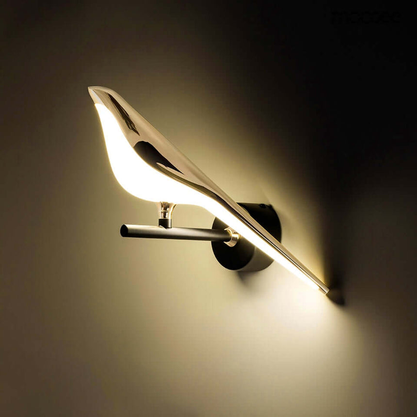 Lámpara de pared de pájaro dorada