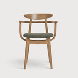 Silla tapizada B-4101 paginada ayer