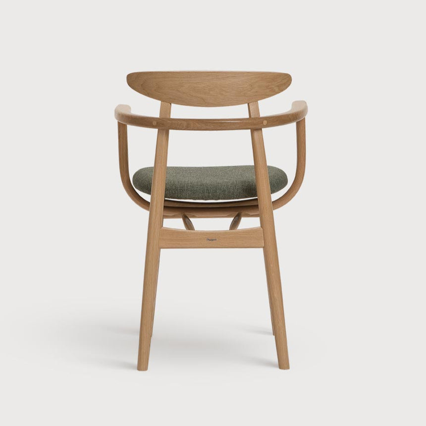 Silla tapizada B-4101 paginada ayer