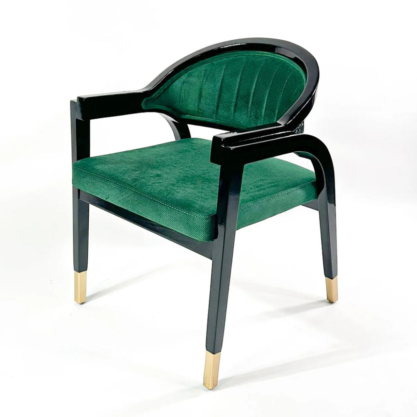 Silla de restaurante Wind, con tapizado y tinte opcionales