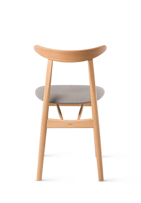 Silla de restaurante de madera Finn A-1609