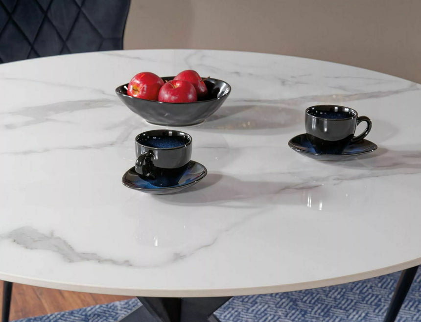 Talia III. étkezőasztal