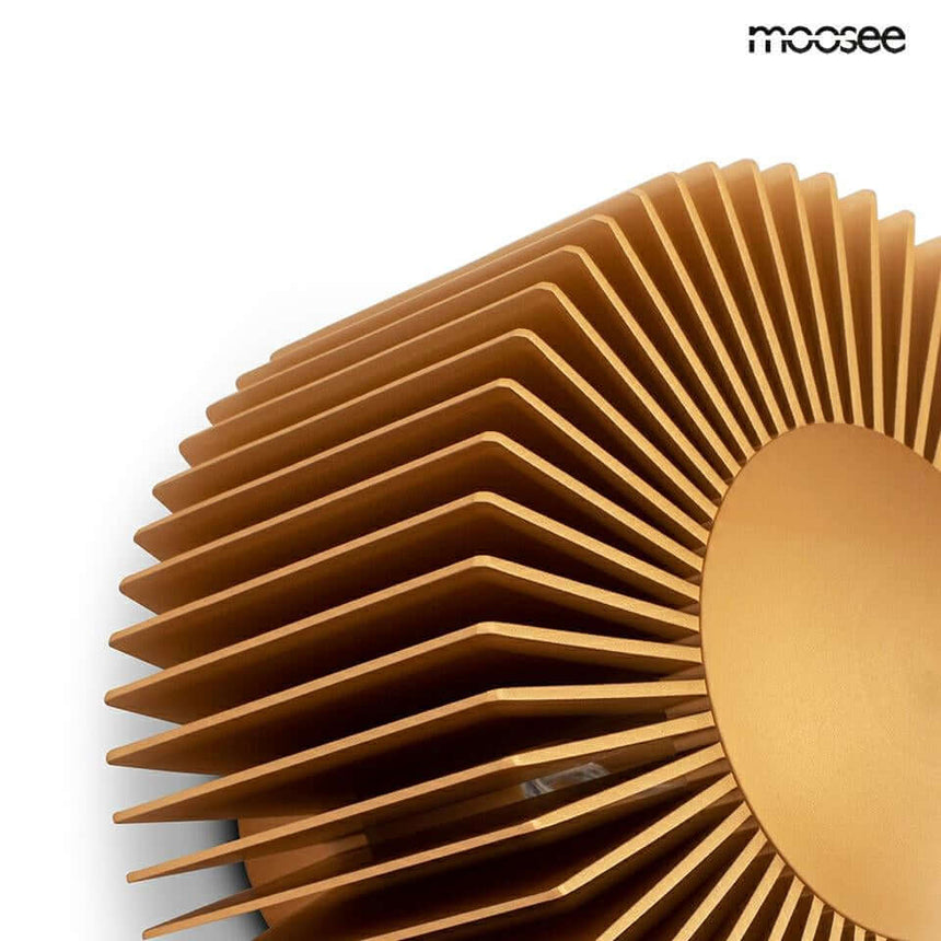 Lámpara de pared Sunny dorada