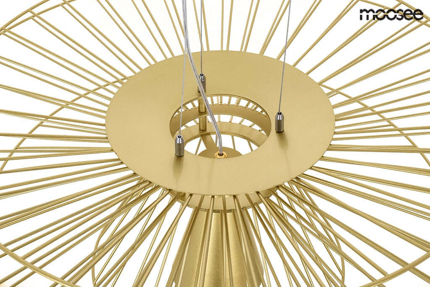 Lámpara colgante Sesto dorada