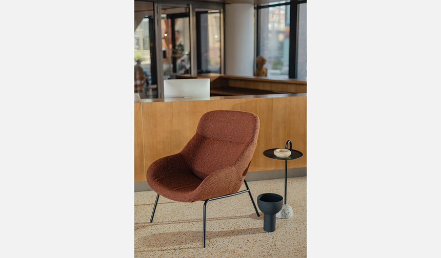 Seg – silla profesional, disponible en varios colores